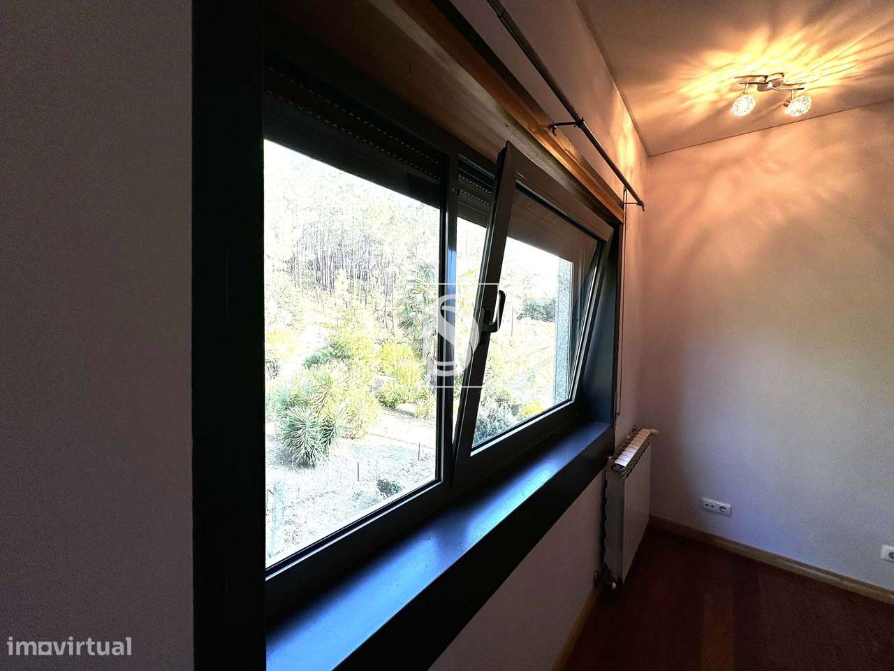 Moradia Isolada T5 em Monção-36