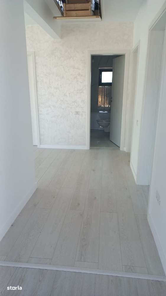 Casa de vanzare - Comuna Berceni/350 mp - Imagine principală: 5/13