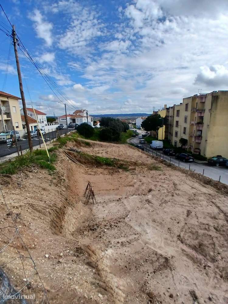 Oportunidade em Alenquer: Terreno para Contrução - Grande imagem: 2/9