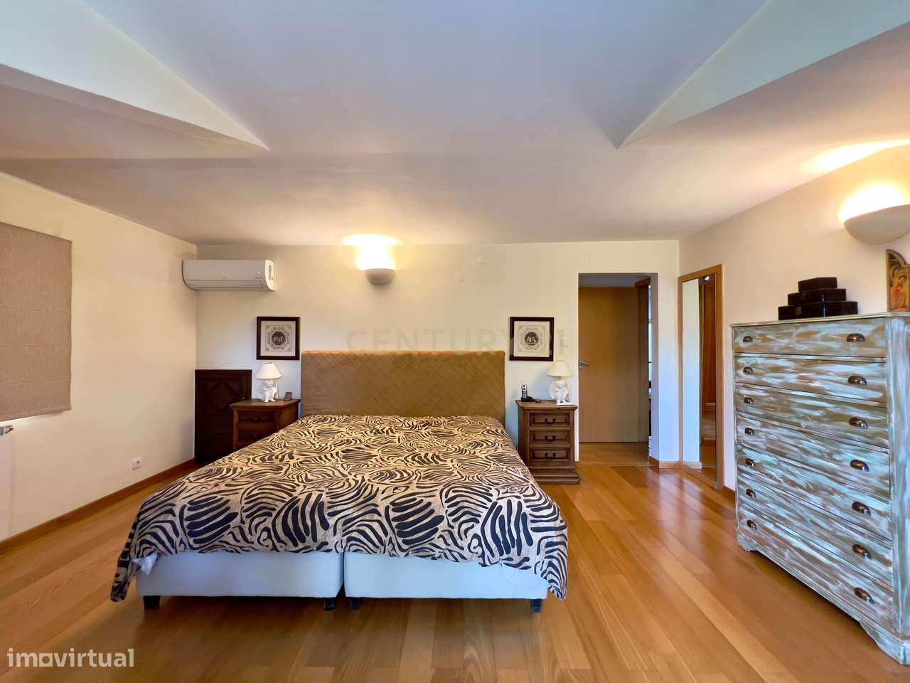 Turismo de Habitação || Moradia com Piscina || Castanheira De Pêra - Grande imagem: 5/33