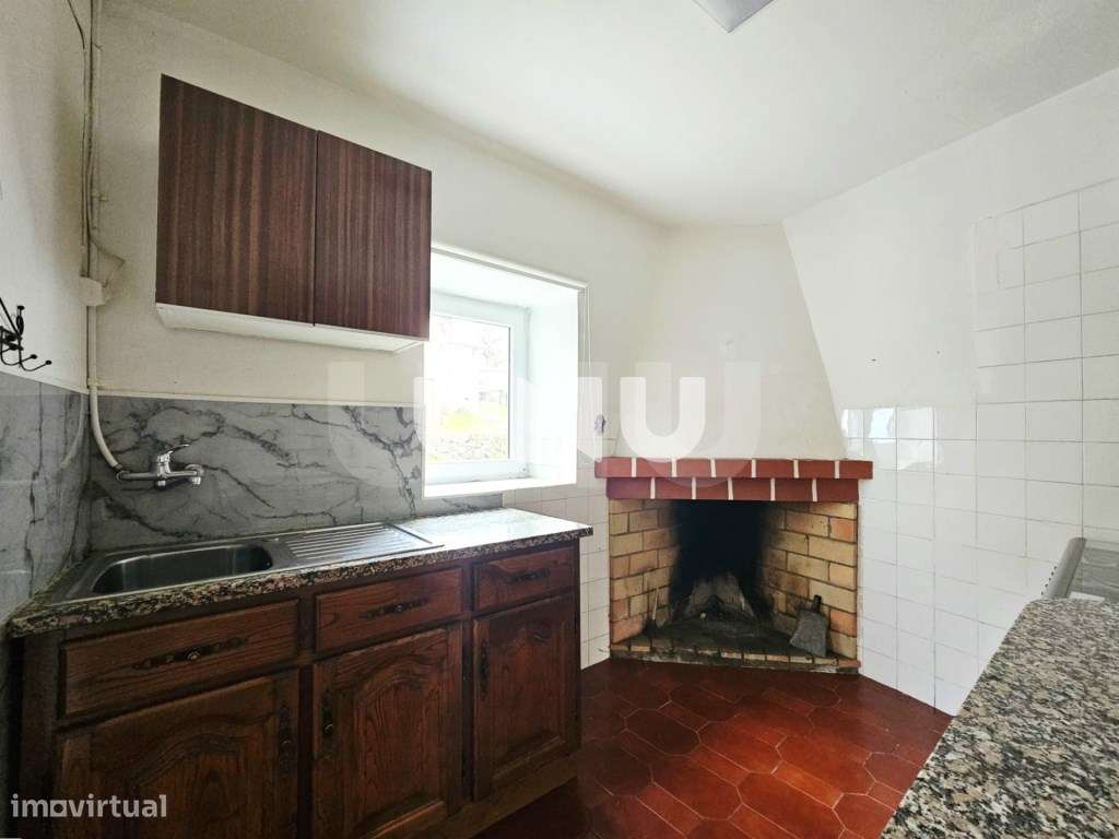 Moradia T2 - Localização Tranquila - Grande imagem: 5/15