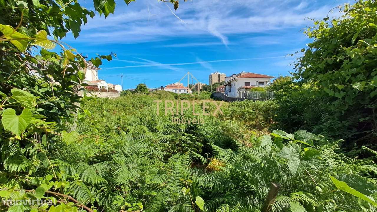 Terreno ao centro de Gueifães - Moradia 4 frentes-7