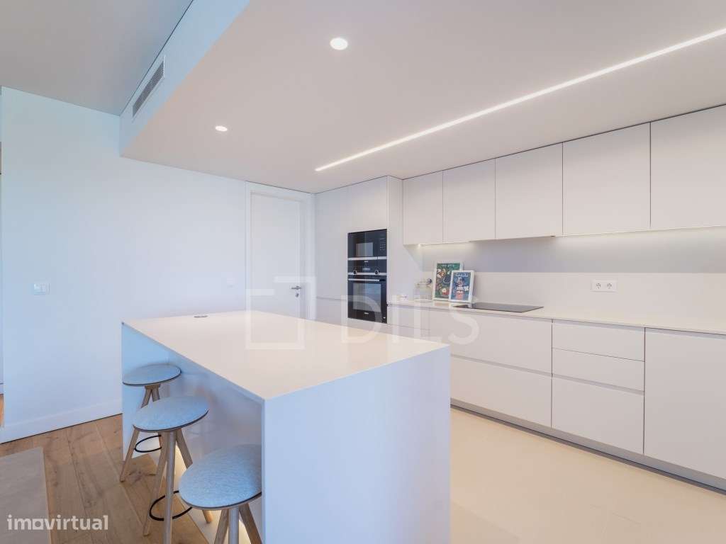 Penthouse T4 em Vila Nova de Gaia na Quinta Marques Gomes-15