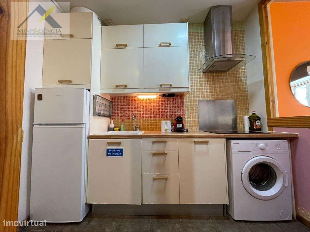 Apartamento T1 junto à Praça do Bocage em Setúbal-11
