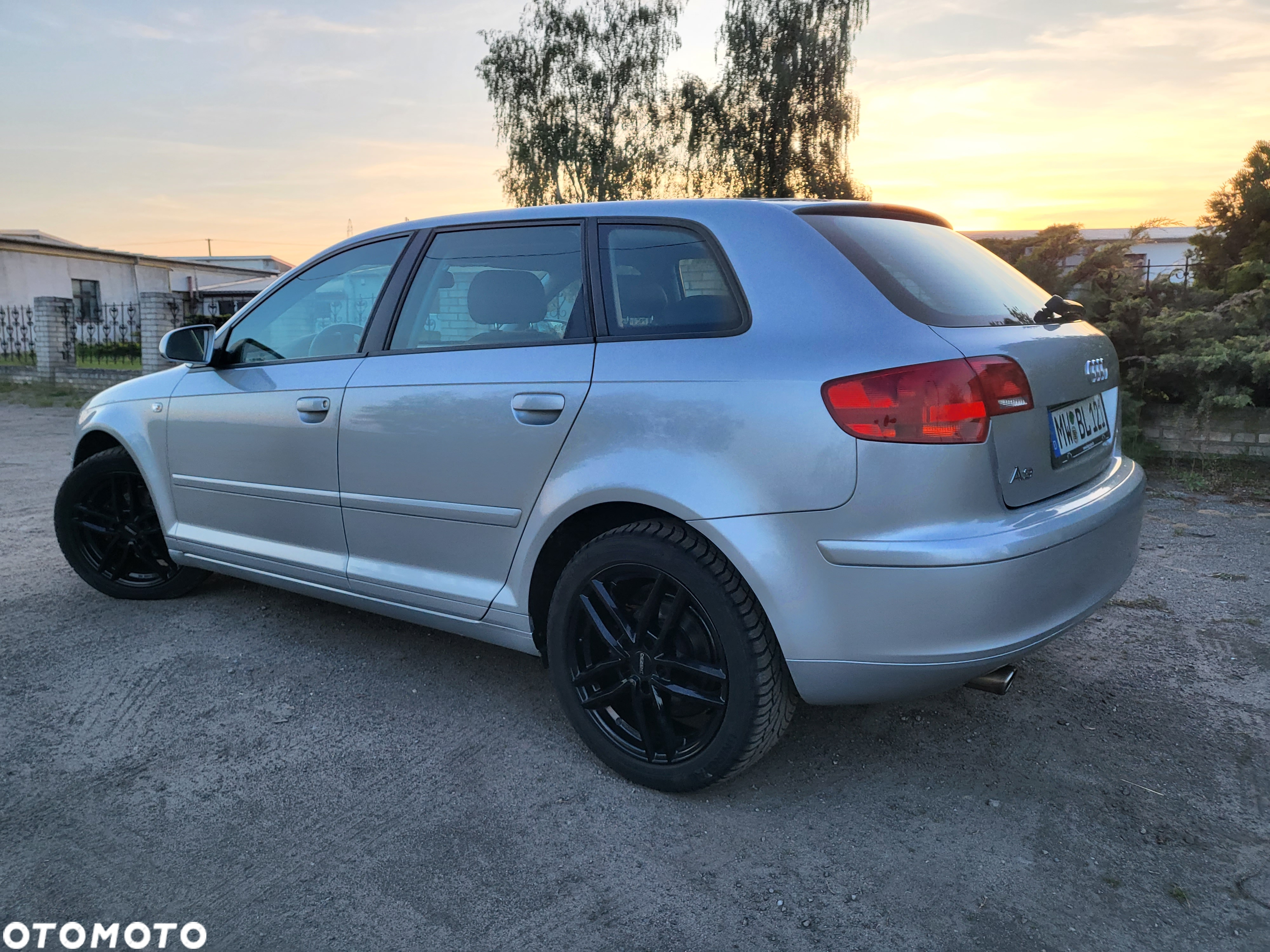 Audi A3 1.6 Ambiente - 18