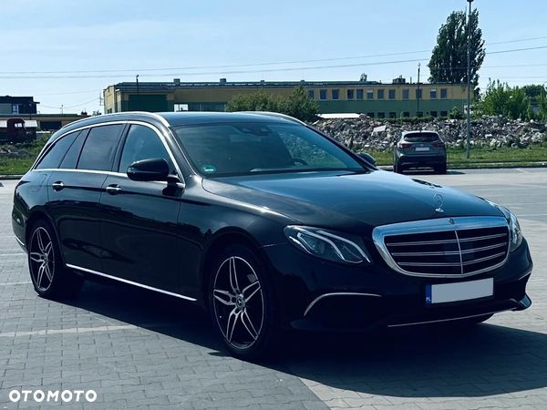 Mercedes-Benz Klasa E 220 d T 9G-TRONIC Exclusive - 1