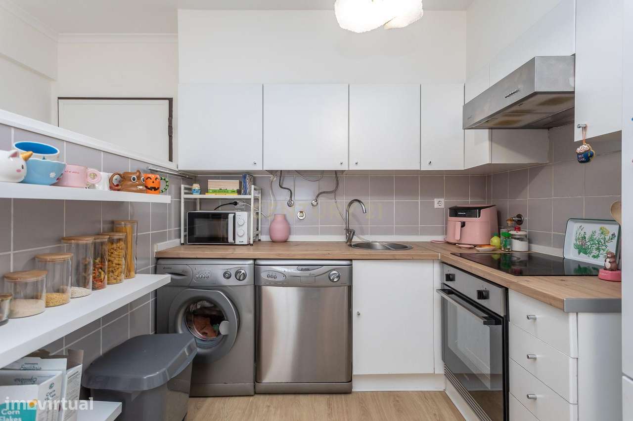 T1 com vista rio, estacionamento e arrecadação - Grande imagem: 5/26