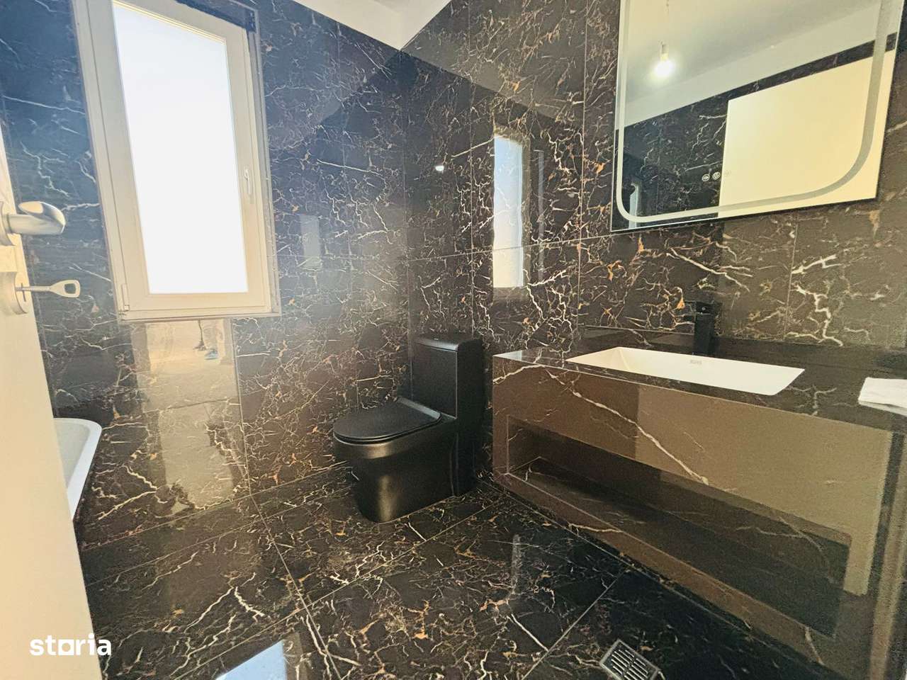 Casa cu 5 camere ZONA AVIATORILOR in Comuna Berceni Ilfov-14