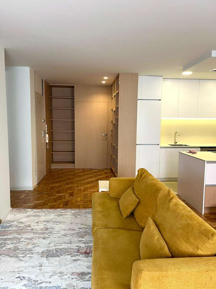 T2+1 Mobilado | Lugar de Garagem| A 5 min do INL| UM| HB| Braga - Grande imagem: 5/21