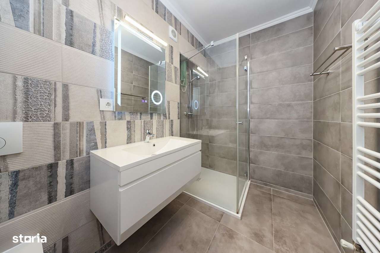 Apartament de vânzare cartier Tractorul-13