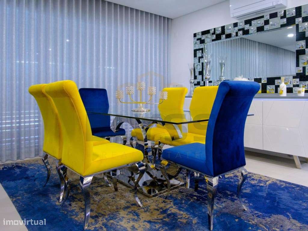 Moradia T4 com Piscina na Aroeira - Charneca da Caparica-17