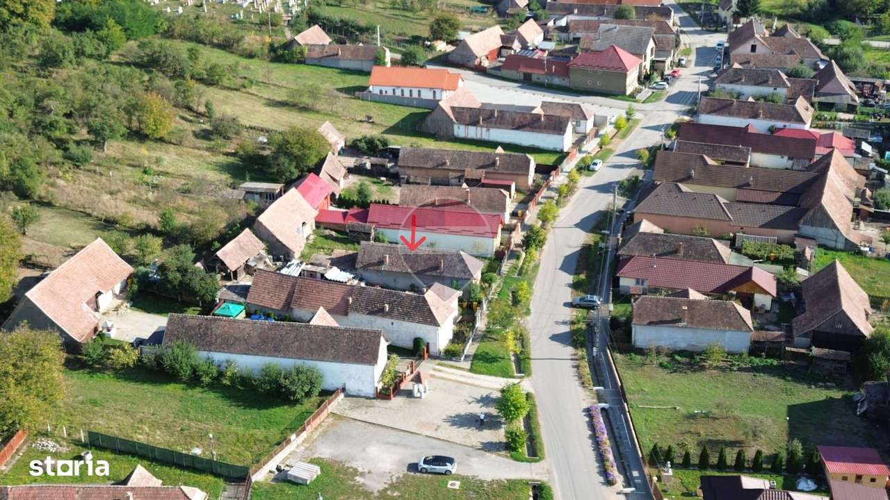Casă cu 3 camere și este 2.500 mp teren , Blăjel – aproape de Medias-4