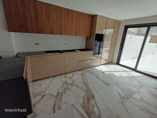 Comprar Excepcional Apartamento T3 /Terraço /Box 2Carros Rio Tinto