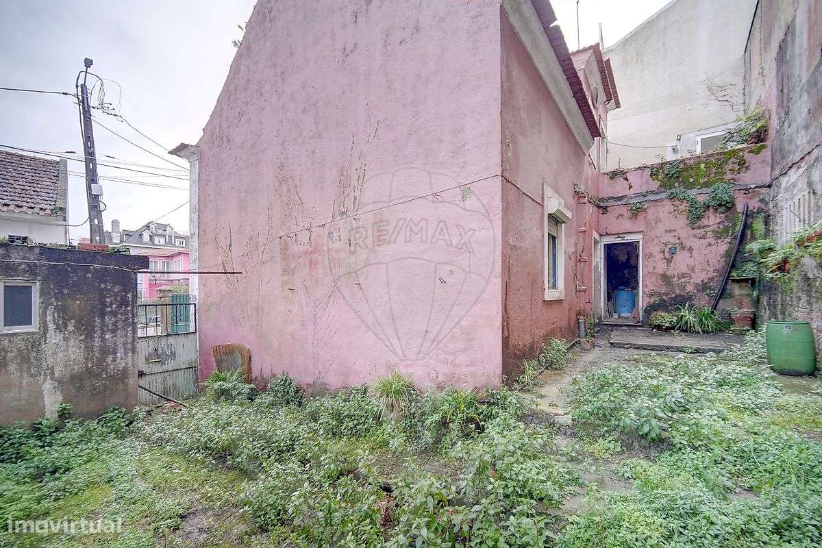 Moradia T4 para venda-7