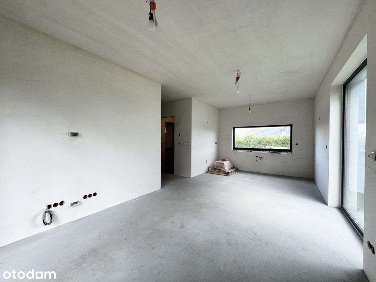 Dom w stanie deweloperskim na kameralnej działce-5