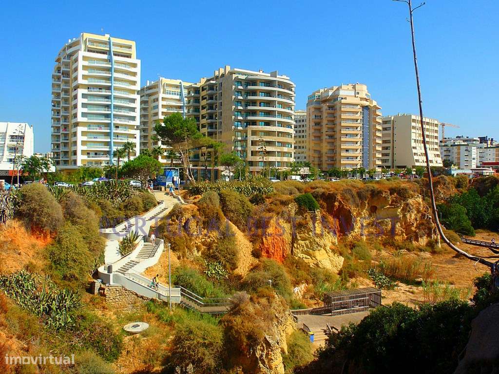 Lojas na praia da rocha a 2 minutos a pé da praia - Grande imagem: 5/5