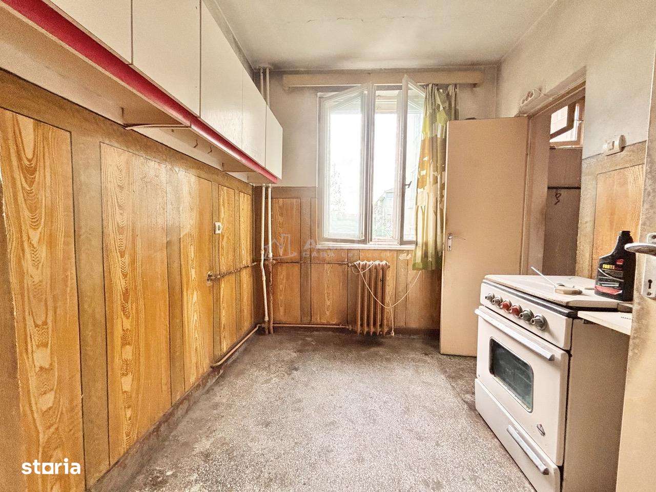 Apartament 4 camere - etaj 2 - Bulevardul Dacia-6