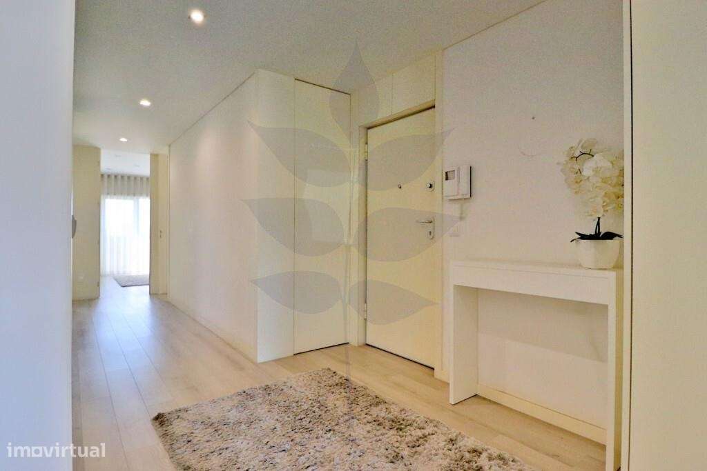 Apartamento T3 em Maximinos - Como novo - Grande imagem: 3/46