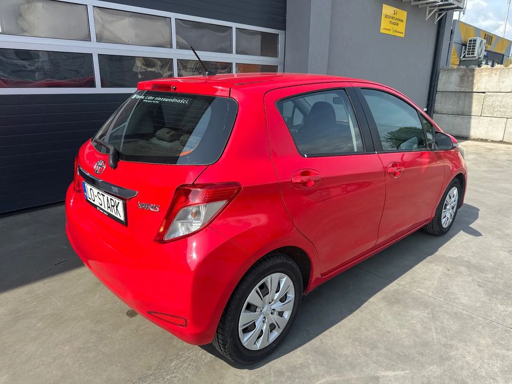 Toyota Yaris III (2011-2019) 1.0 Terra 2012