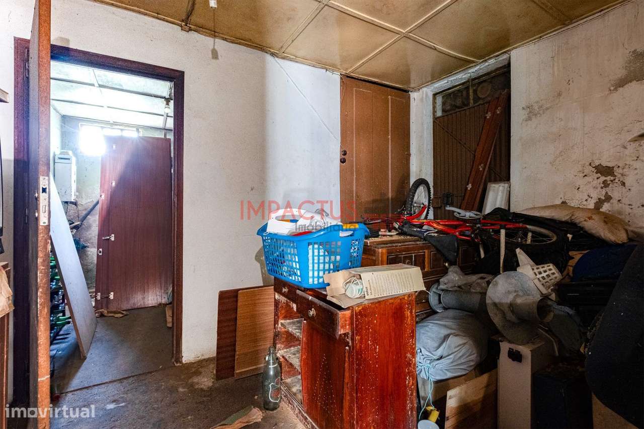Moradia para restauro na Maia - Grande imagem: 5/32