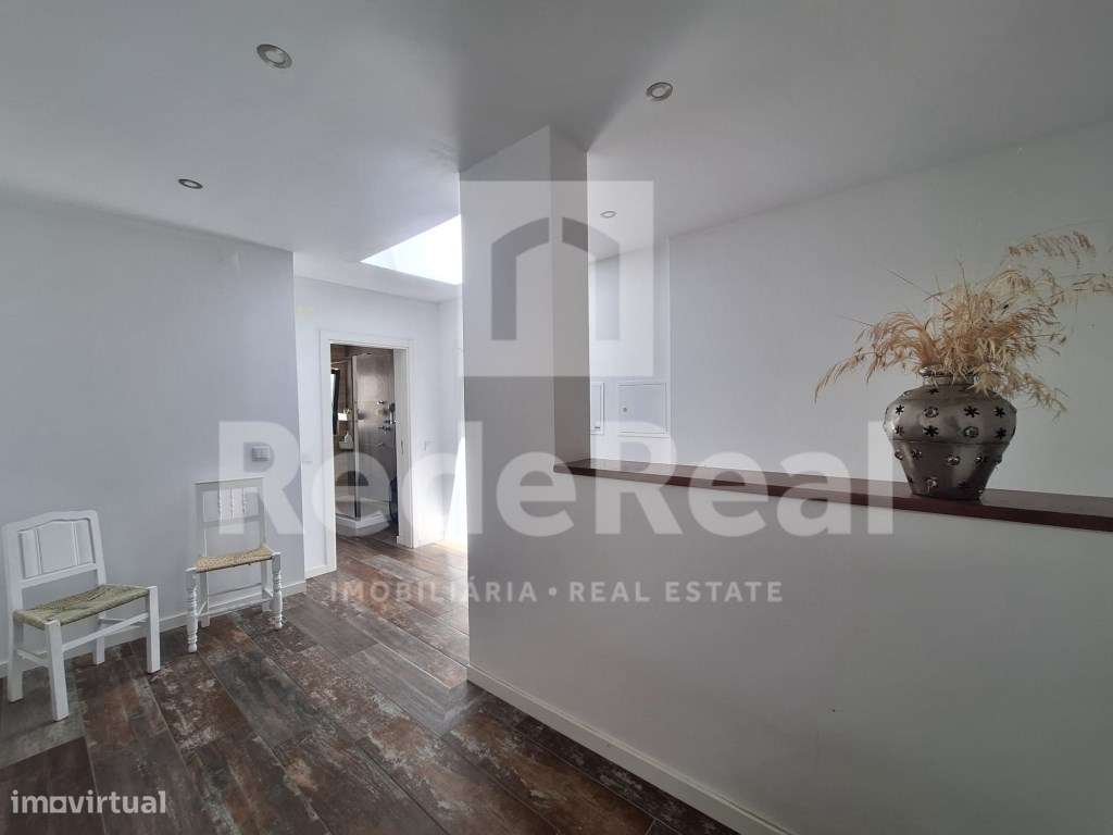 Moradia T4 com Vista Deslumbrante na Zona Histórica de Faro-38