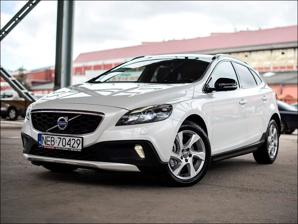 Volvo V40 2015