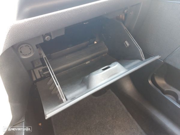 Porta Luvas Ford Fiesta V (Jh_, Jd_) - 1