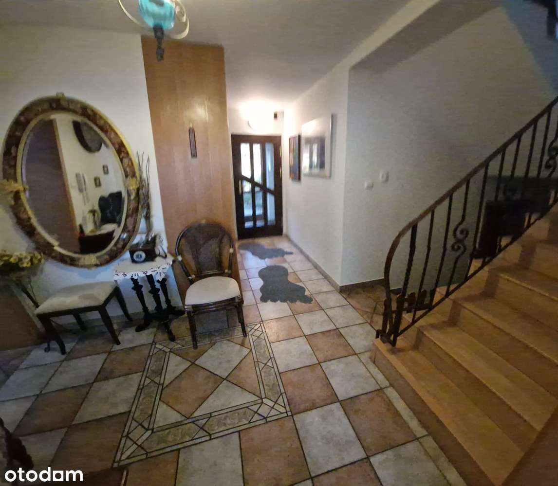 Na sprzedaż duży dom w Pokrzywnej. Cena 1 649 000 zł-9