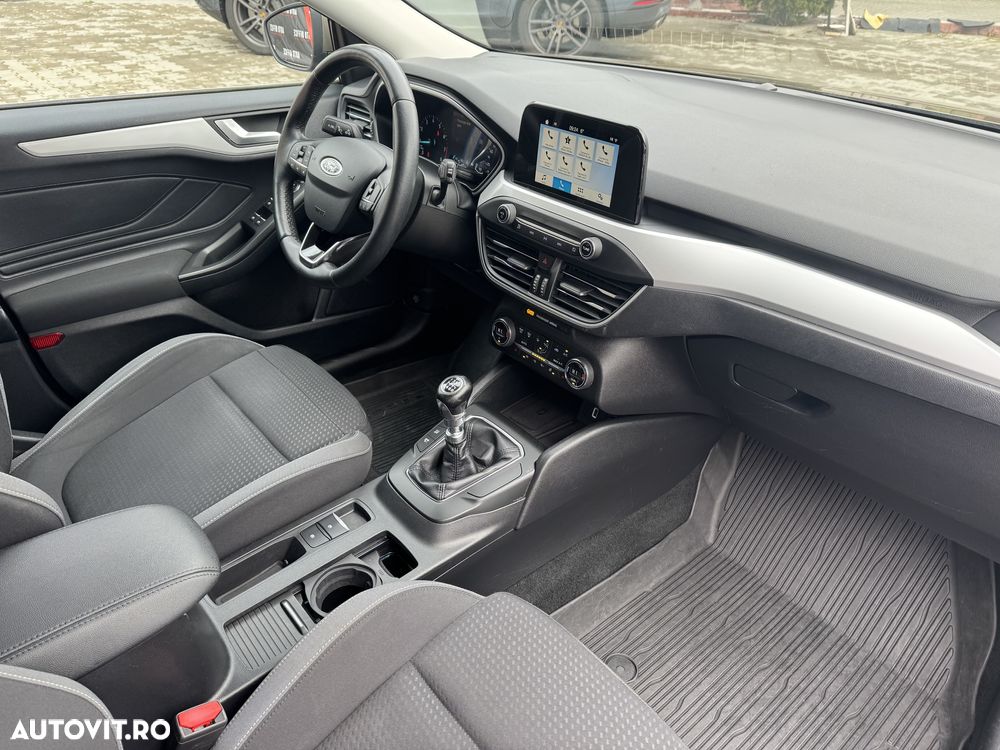 ford focus   1 0 ecoboost active business