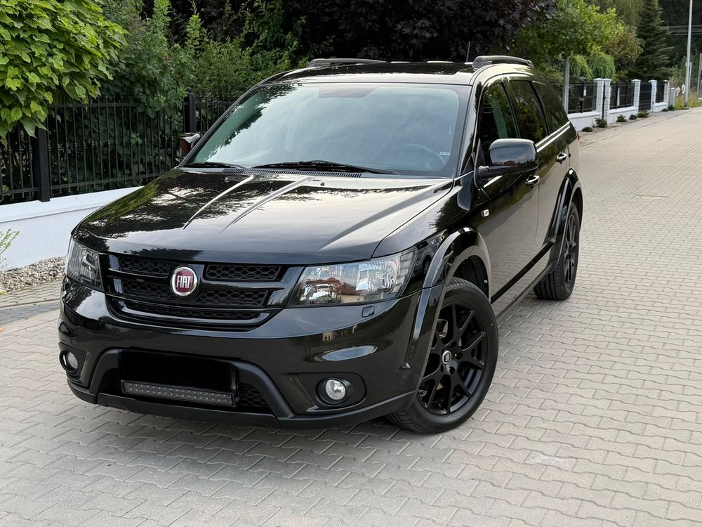 Fiat Freemont 2.0 Multijet 16V DPF Automatik Allrad Black Code 2015