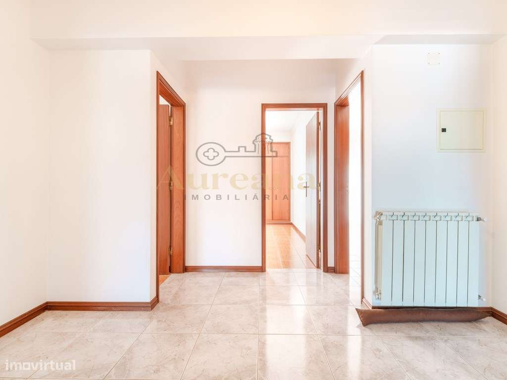 Apartamento T3 com elevador - Centro de Fátima-24