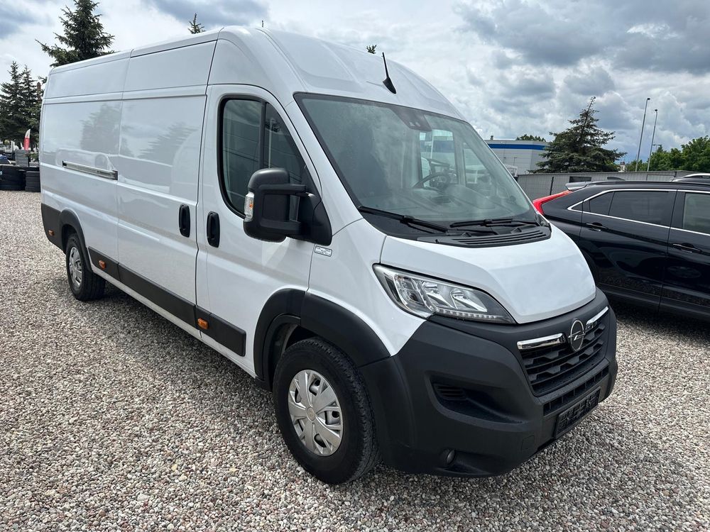 Opel Movano 2023
