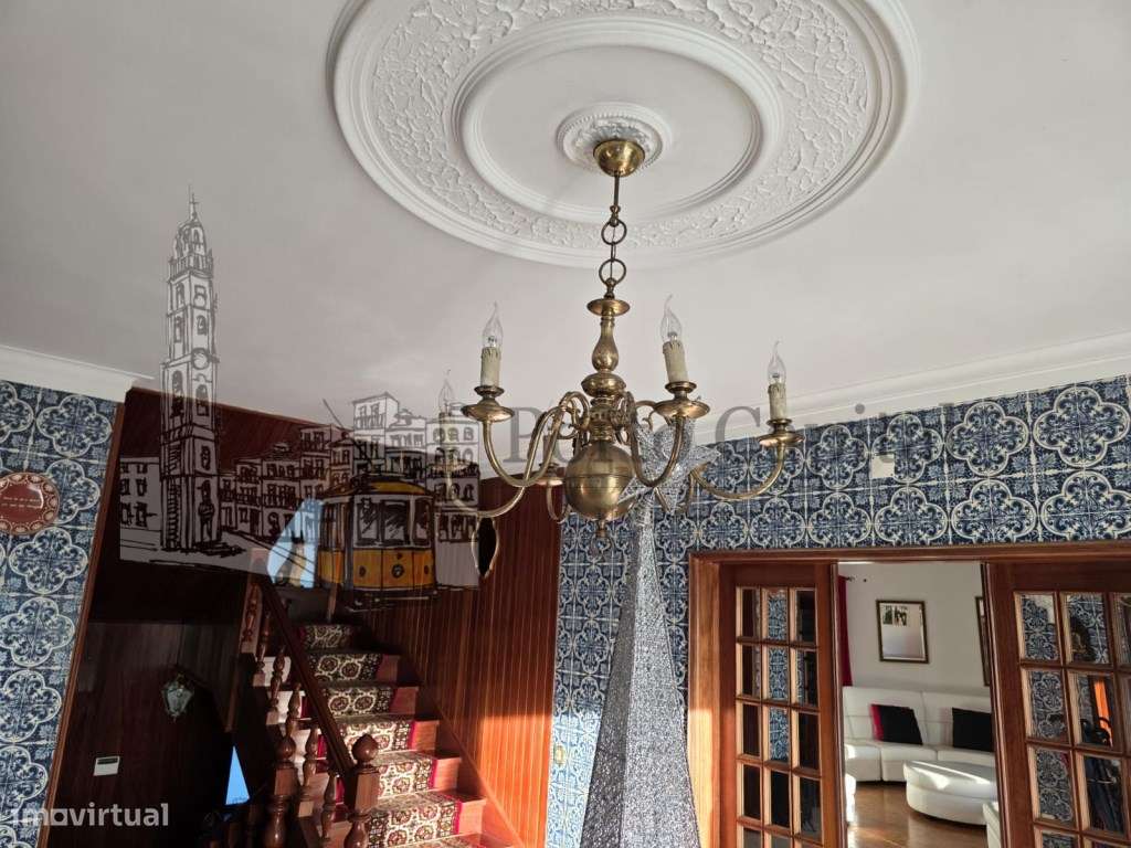 EXCELENTE MORADIA DE LUXO COM ÁREAS BASTANTE AMPLAS PARA ARRENDAMEN... - Grande imagem: 5/46