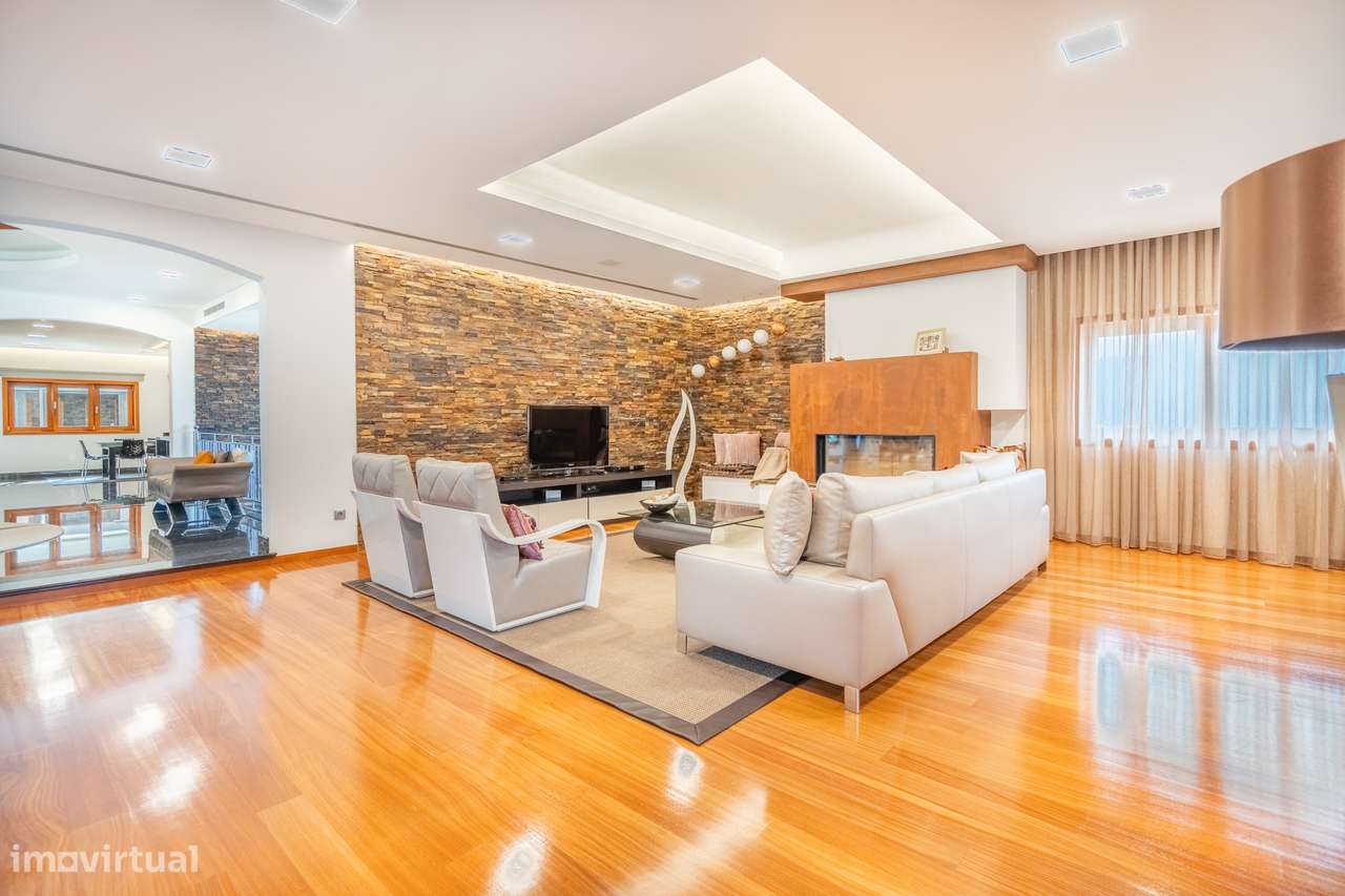 Moradia de Luxo - Grande imagem: 5/45