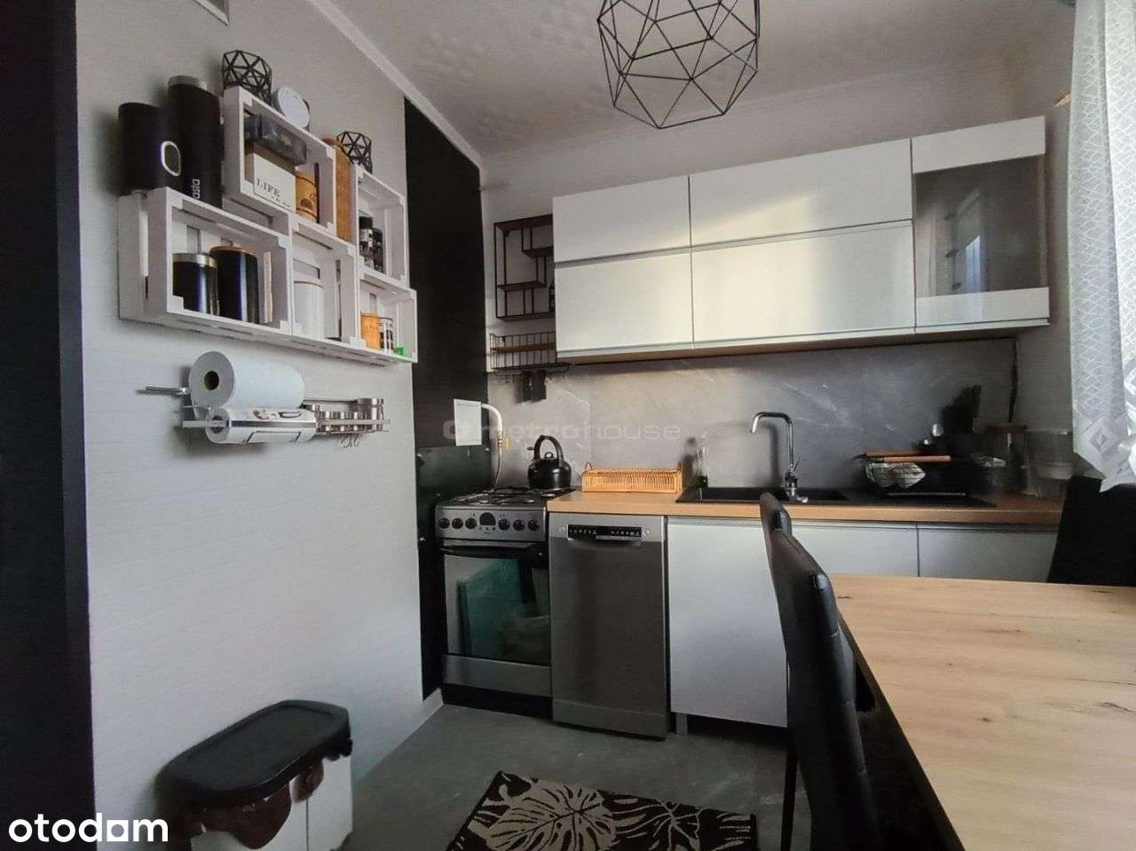 Przestronne, słoneczne mieszkanie pośród zieleni-4