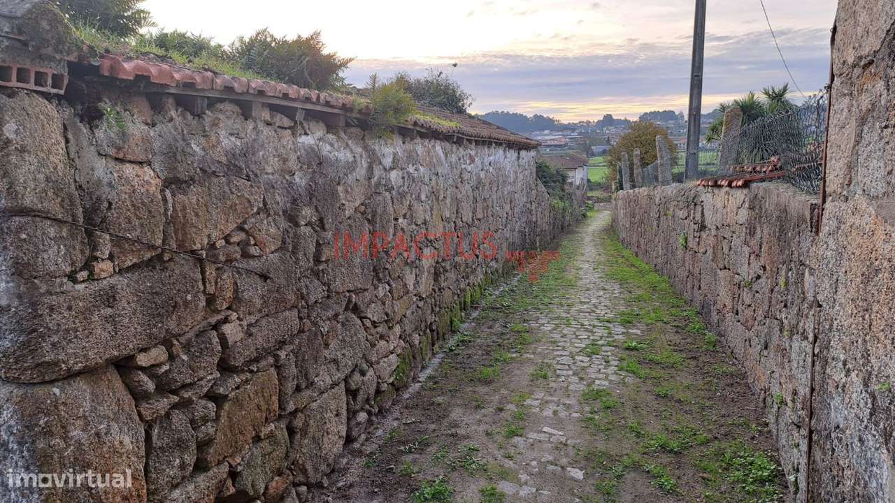 Terreno com moradia para restauro - Grande imagem: 4/15