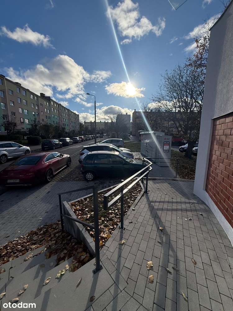 Lokal na Osiedlu Mieszkaniowym - Książąt Pomorskich , Chojnice, - Pełny obrazek: 2/12