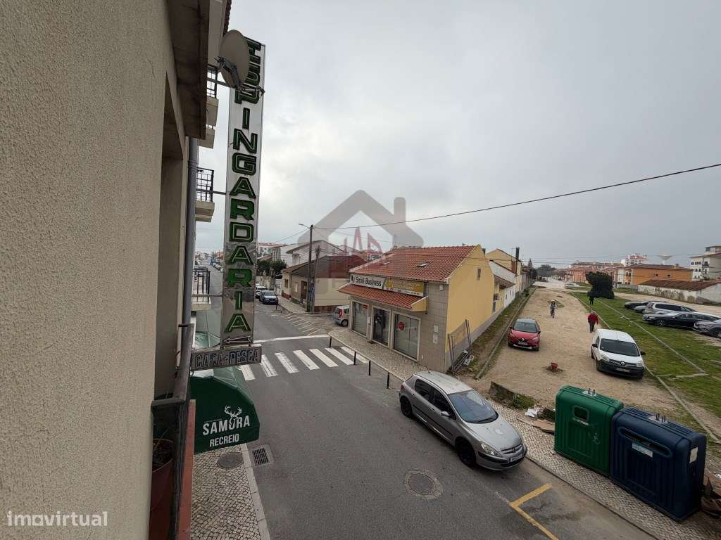 Excelente T3 Centro Samora Correia-5