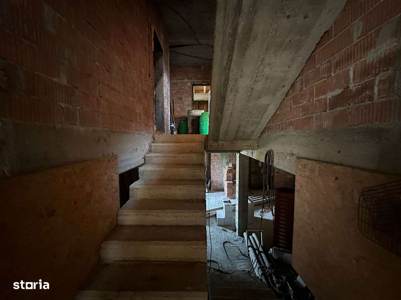 Vila de la 497mp la 620mp Vatra Dornei str. Diecilor pret personalizat - Imagine principală: 5/7