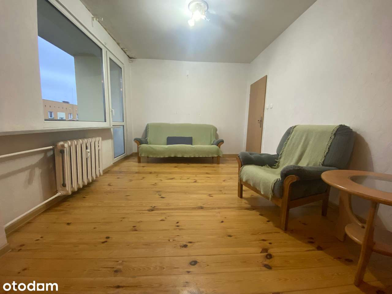 Przestronne 4-pokojowe mieszkanie z balkonem-6