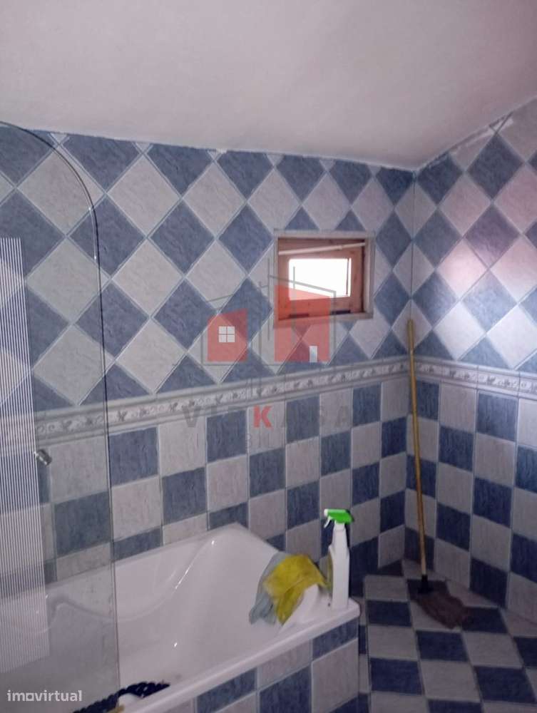 Moradia T2 para pequena remodelação - Grande imagem: 4/14