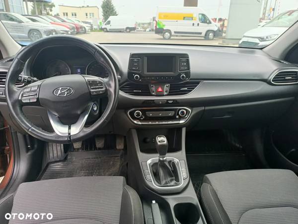 Hyundai I30 1.4 BlueDrive Classic + - 10