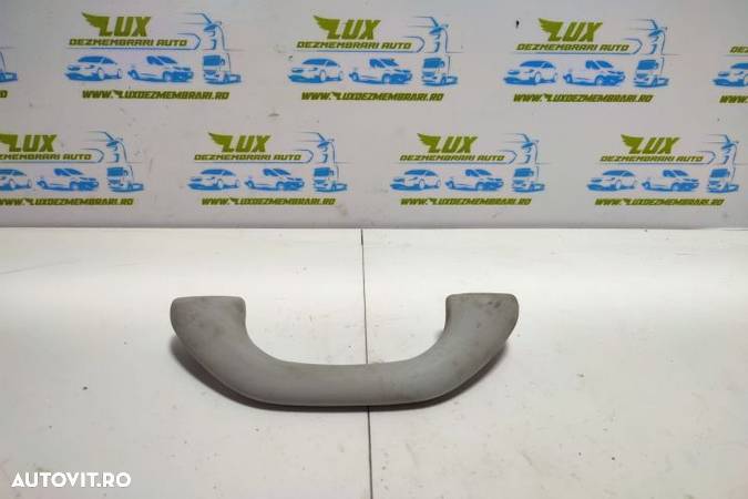 Maner plafon dreapta fata 561857607b Volkswagen VW Passat B7 seria - 1