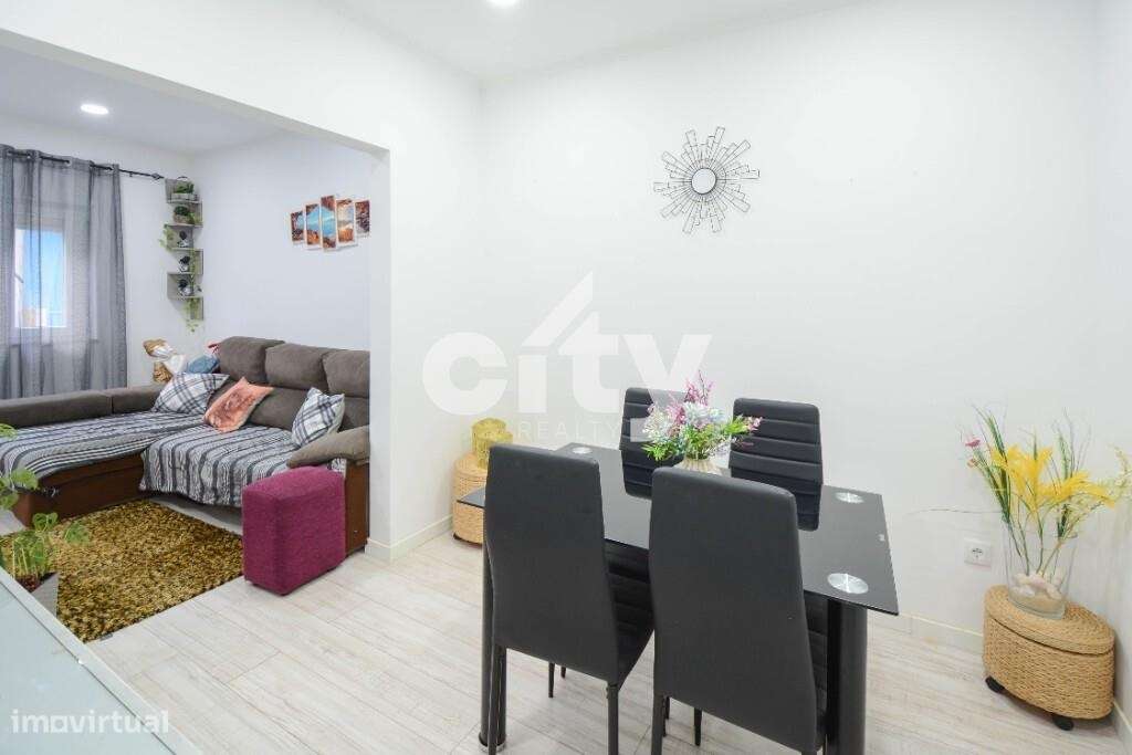 Apartamento T1 Remodelado com Varanda e Potencial para converter em T2 - Grande imagem: 5/26