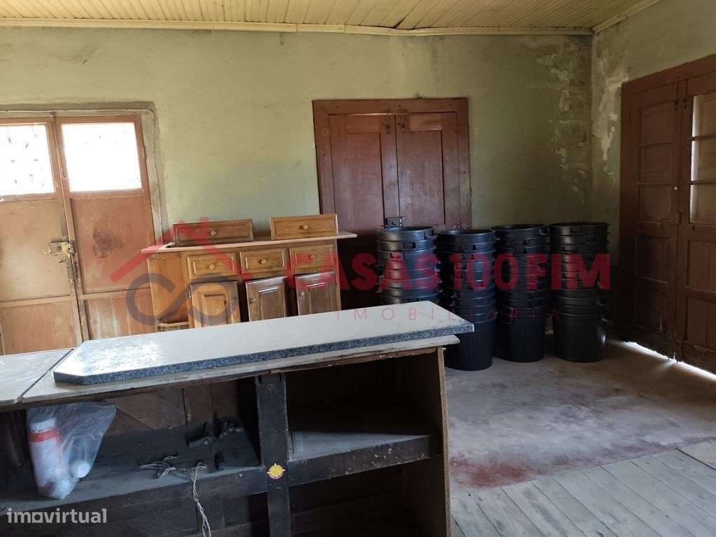 5 Moradias + Terreno em Loureiro - Peso da Régua-24