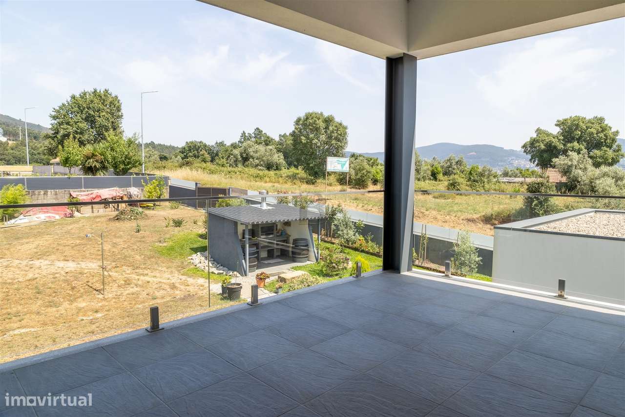Moradia T4 Venda em Rio Mau,Penafiel-34