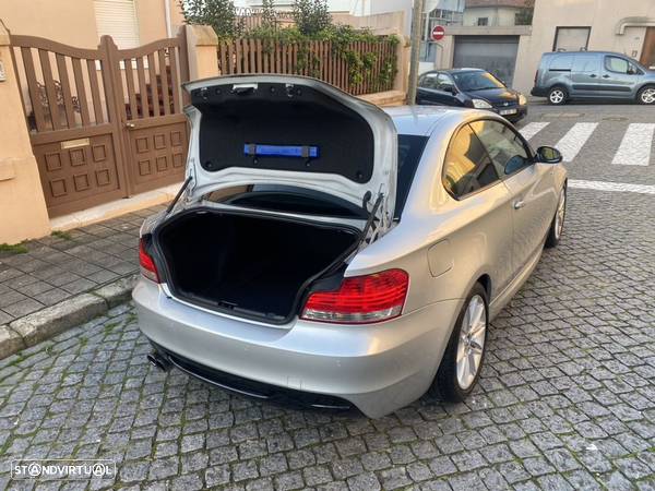 BMW 123 d Coupe Limited Edition Lifestyle c/ M Sport Pack - 17