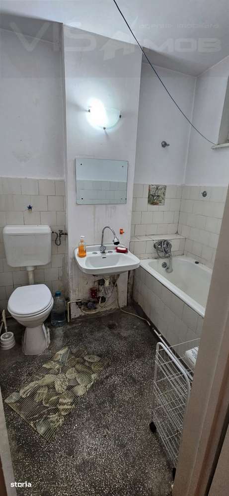 Apartament 2 camere, zona de sus-4