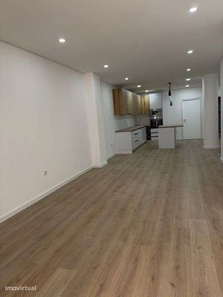 Apartamento T1+1 Rebordosa - Grande imagem: 4/7