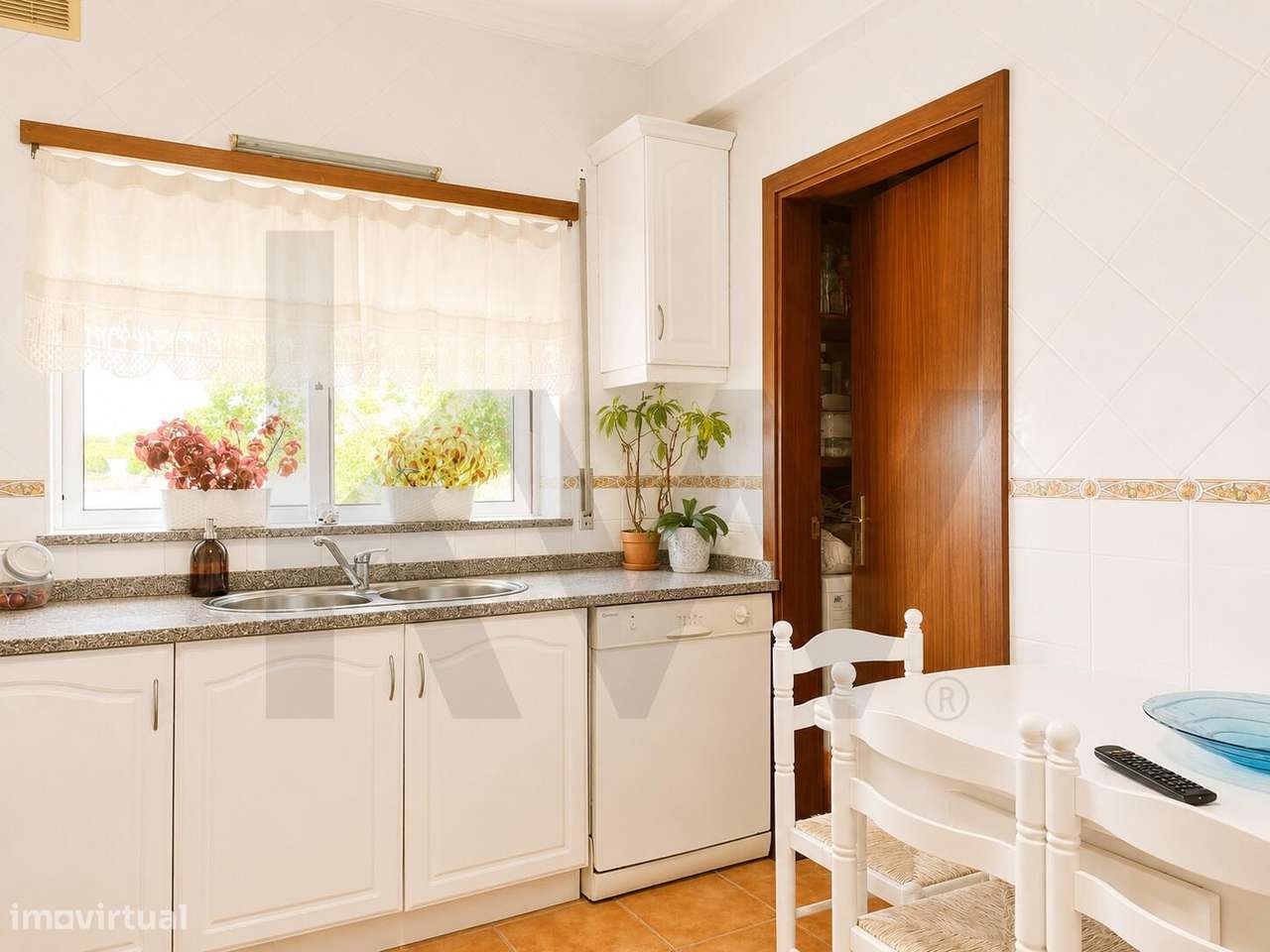 Apartamento T2 +2 Duplex em Aradas - Bonsucesso, com terraço, quintal-22